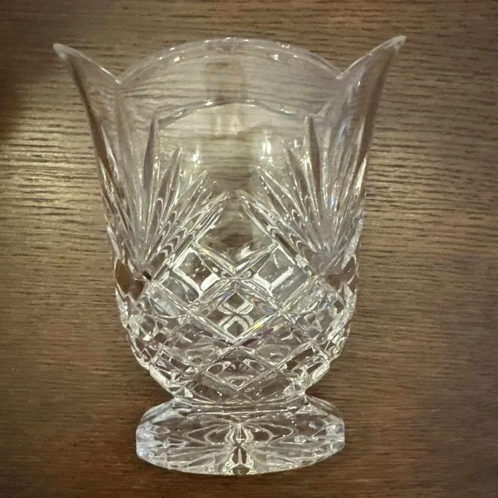 Vintage 1990's Noritake Hampton Hall Collection Crystal Vase 7